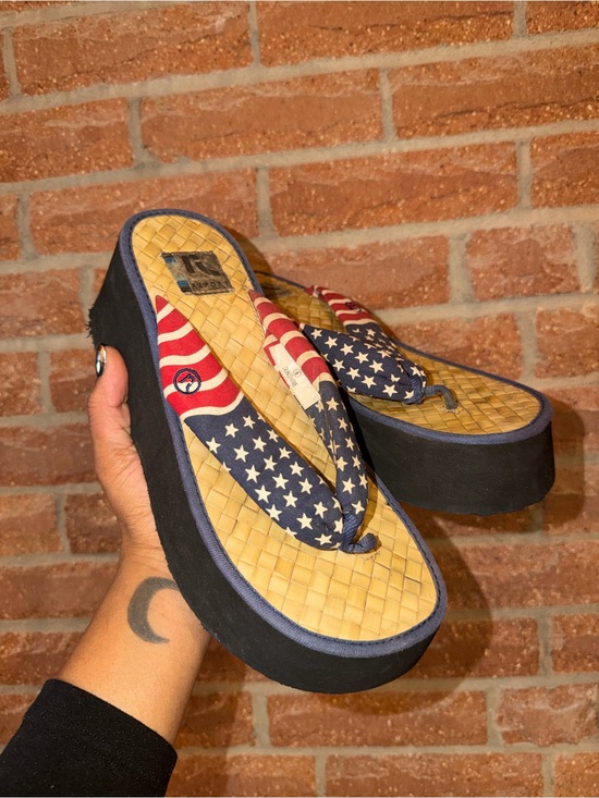Shoes - American Flag Platform Flip Flops - Stars & Stripes